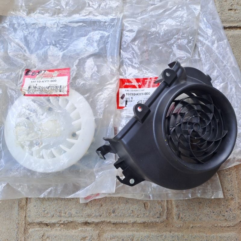 COVER TUTUP KIPAS MESIN HONDA BEAT KARBU ORI ORIGINAL AHM