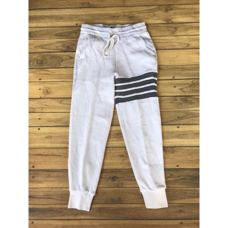 jogger pants celana thom browne