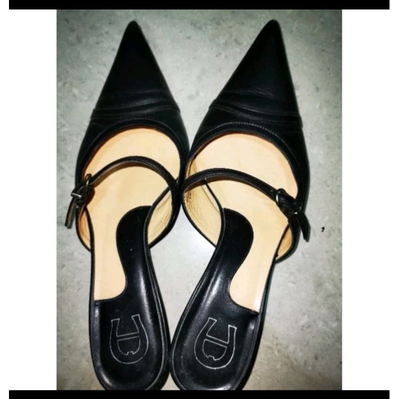 preloved sepatu aigner original size 37