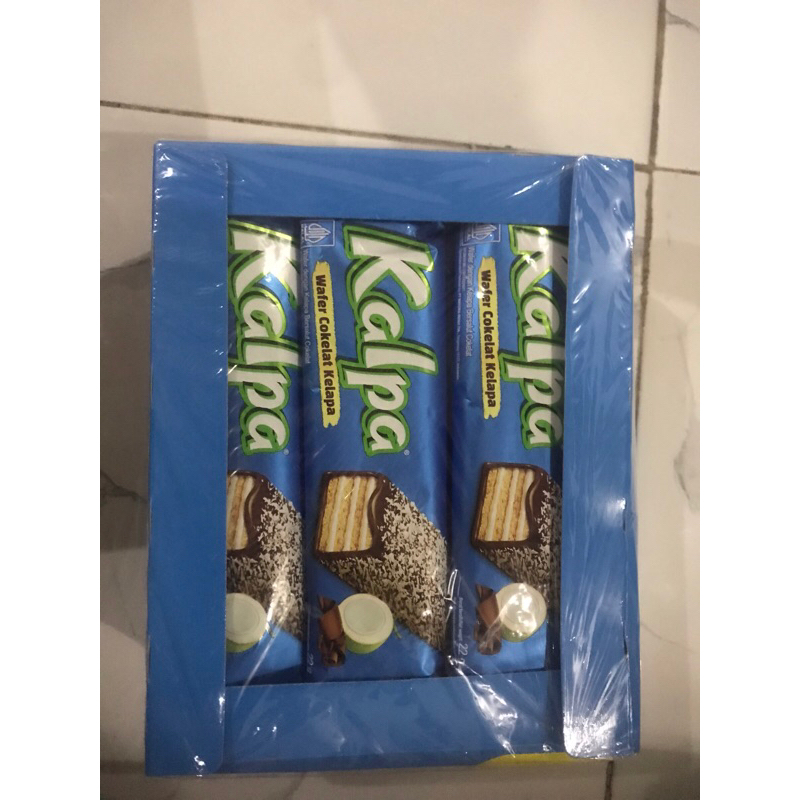 

kalapa wafer 1 box isi 12