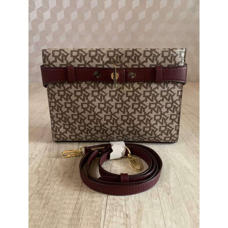 DKNY Sling / Crossbody Bag