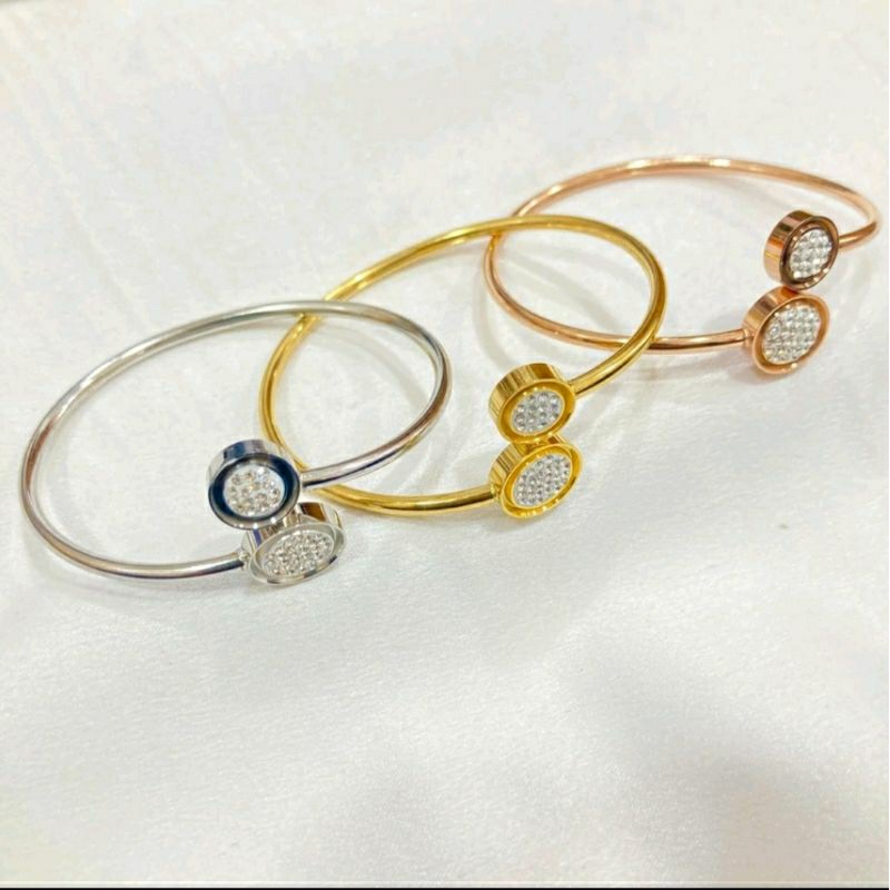 Gelang Tangan Titanium Model MCI Magnet Titanium Asli Anti Karat