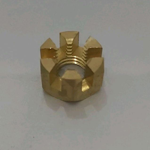 Nut castle mesin tempel Suzuki 15pk