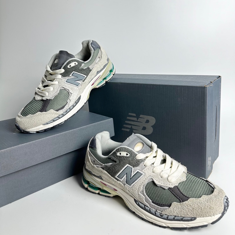 Sepatu Sneakers Casual Pria NB 2002r Protection Pack Rain Cloud 100% BNIB