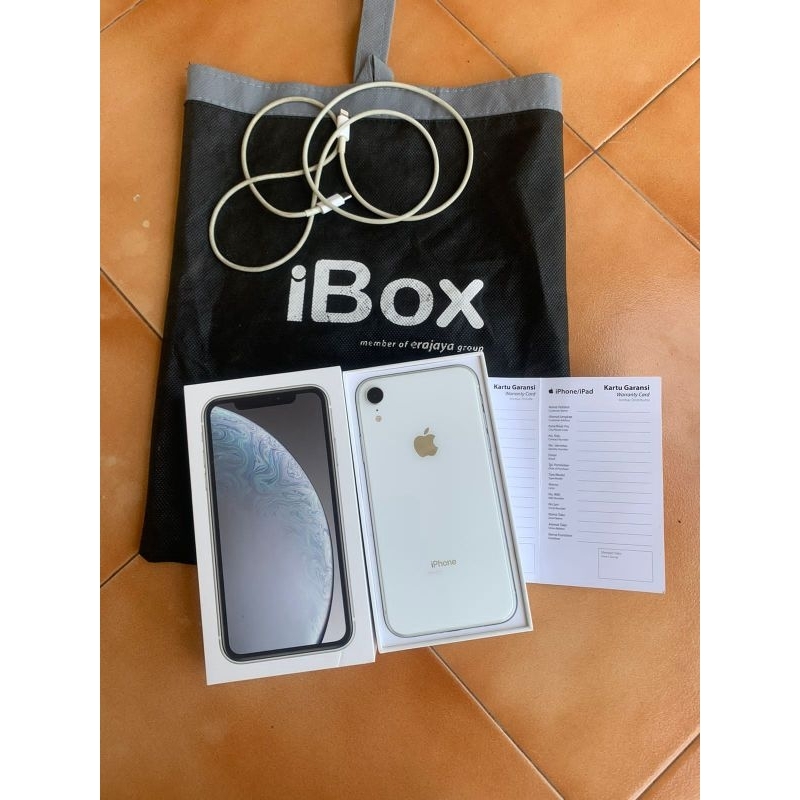 iphone xr ibox 64gb second original SALE