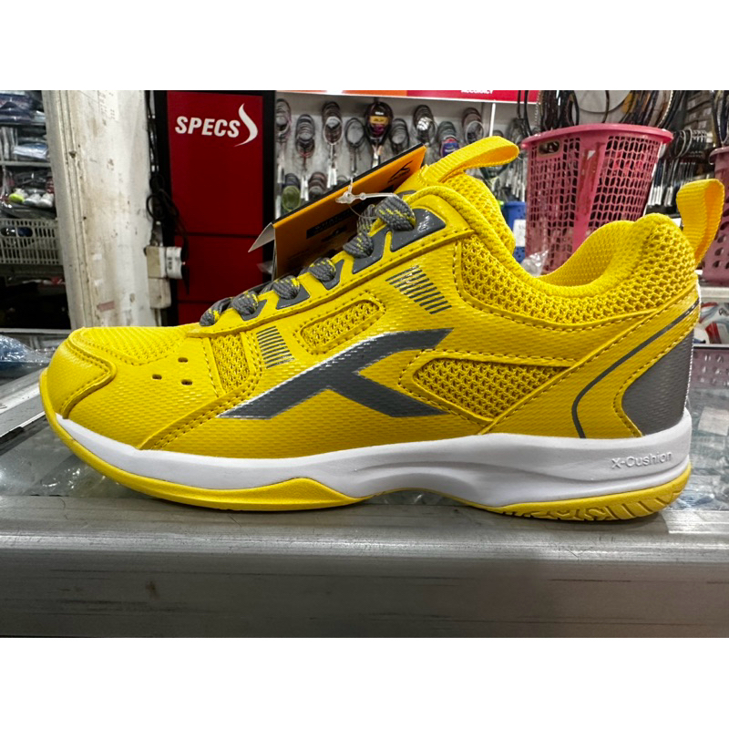 sepatu HNDRD RAZE BARU