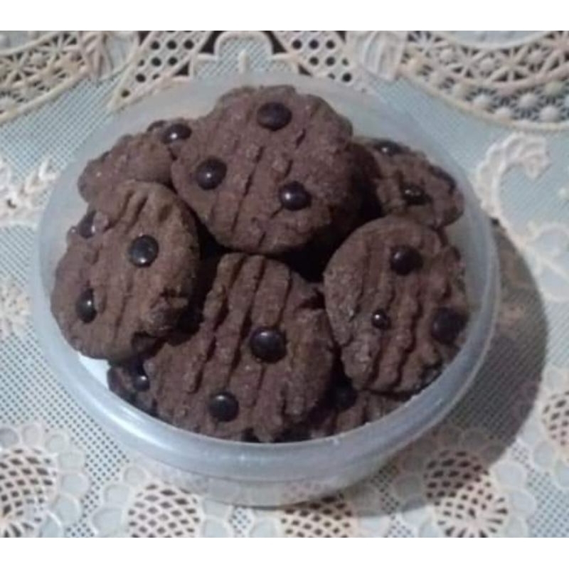 

CHOCHOCHIP COOKIES KUE KERING LEBARAN HOME MADE 500g