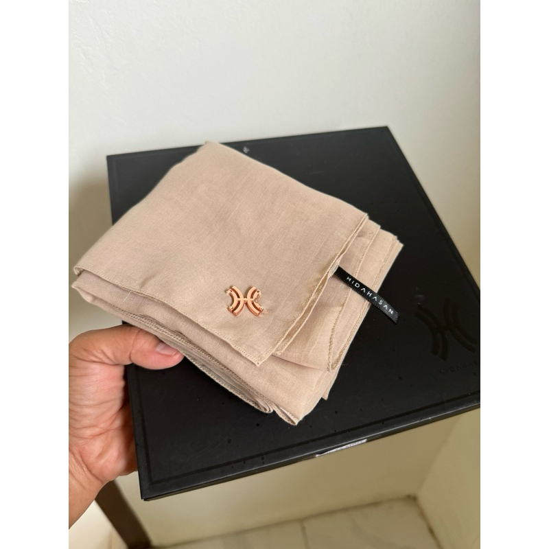 HIDAHASAN Plain Paris Everyday Scarf - Cream