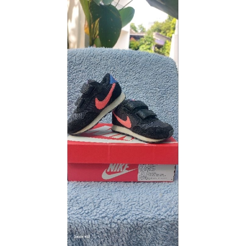 Preloved - Sepatu Anak Nike