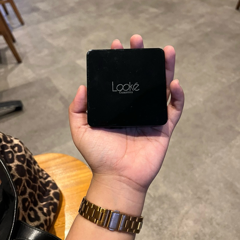 [Preloved] Cushion Looke