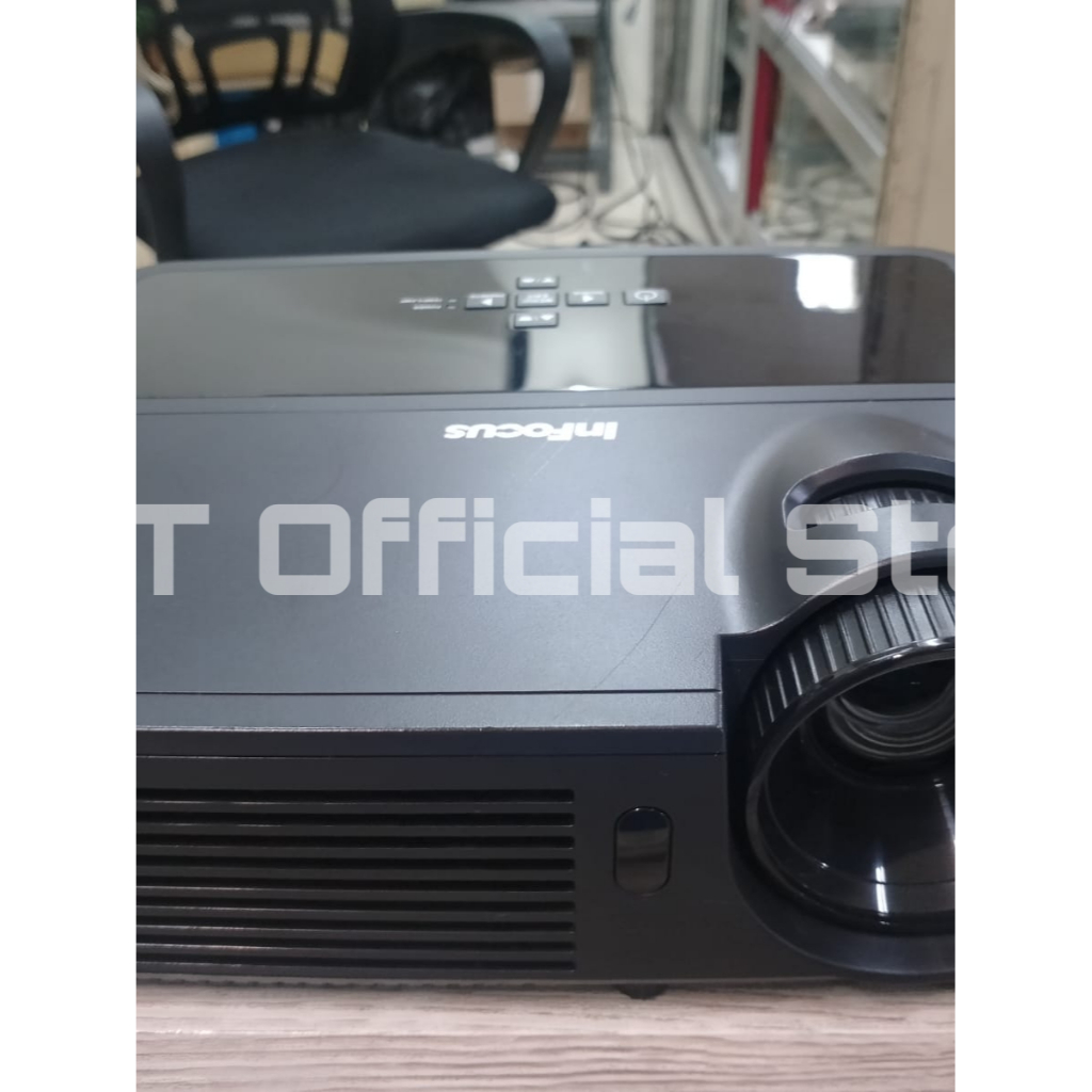 Proyektor Second Infocus IN114