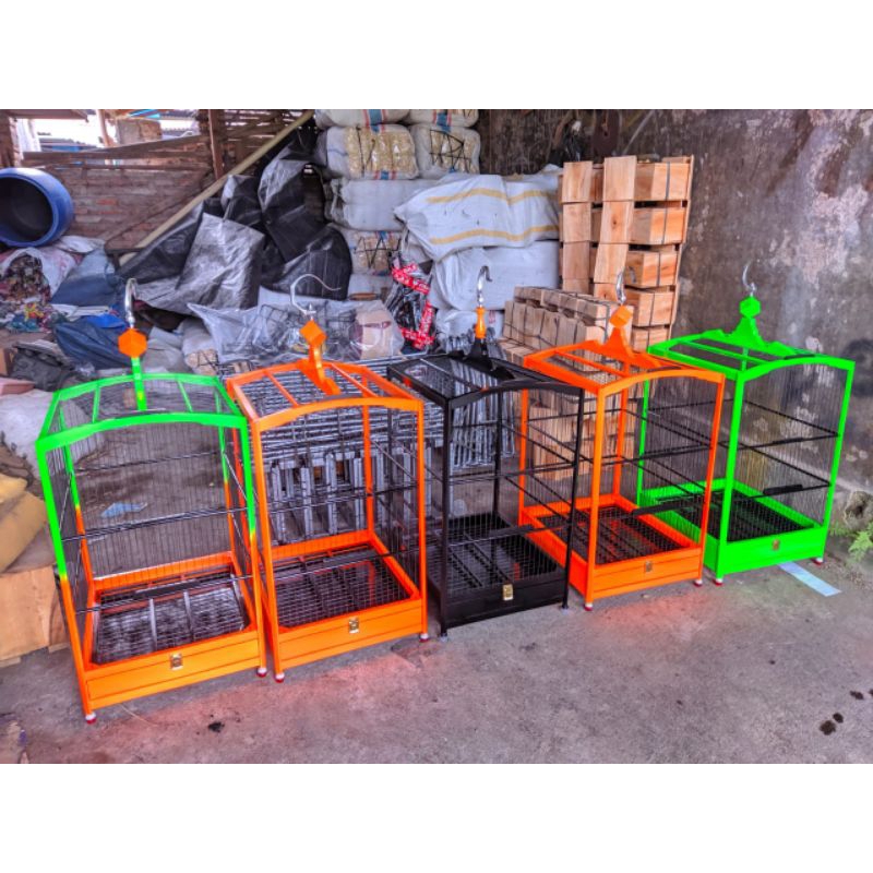 SANGKAR KOTAK FULL FIBER TIANG SEGITIGA WARNA STABILO SANGKAR BURUNG