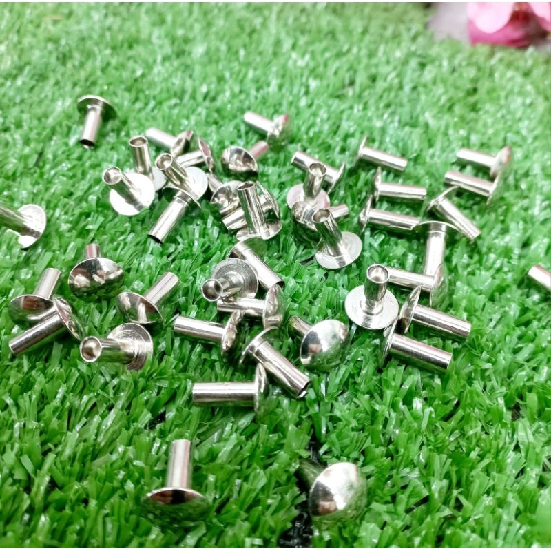 Paku Rivet Keling Untuk Pengunci Tali Helm