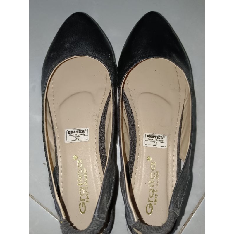 Preloved Sepatu Sendal Gratica Size 36