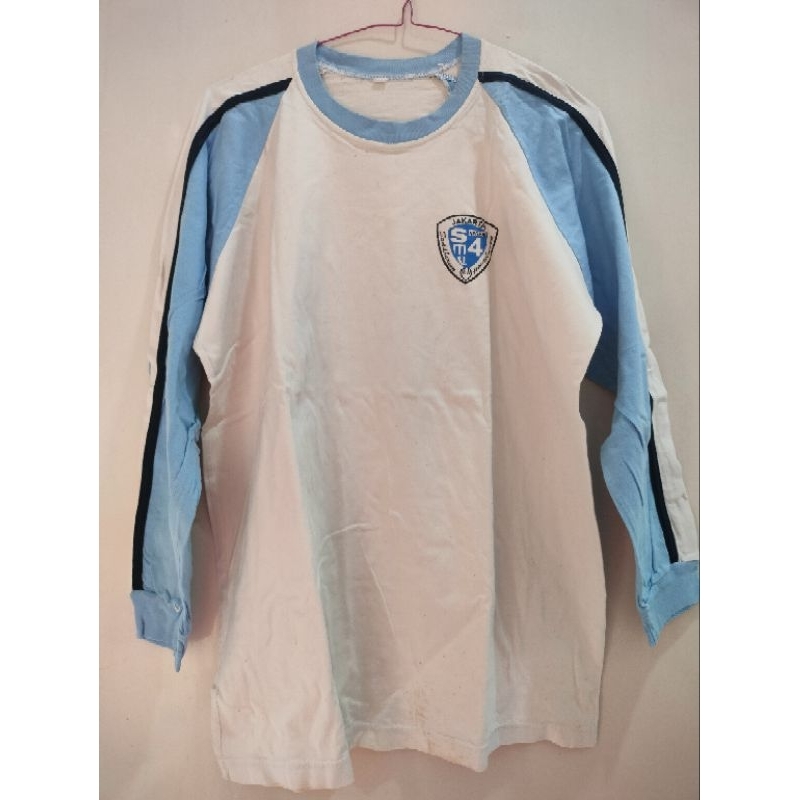 Seragam olahraga SMA preloved