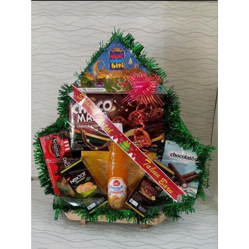 

Parsel Lebaran Natal Dan Tahun Baru Baru Imlek Parsel Snack dan Makanan