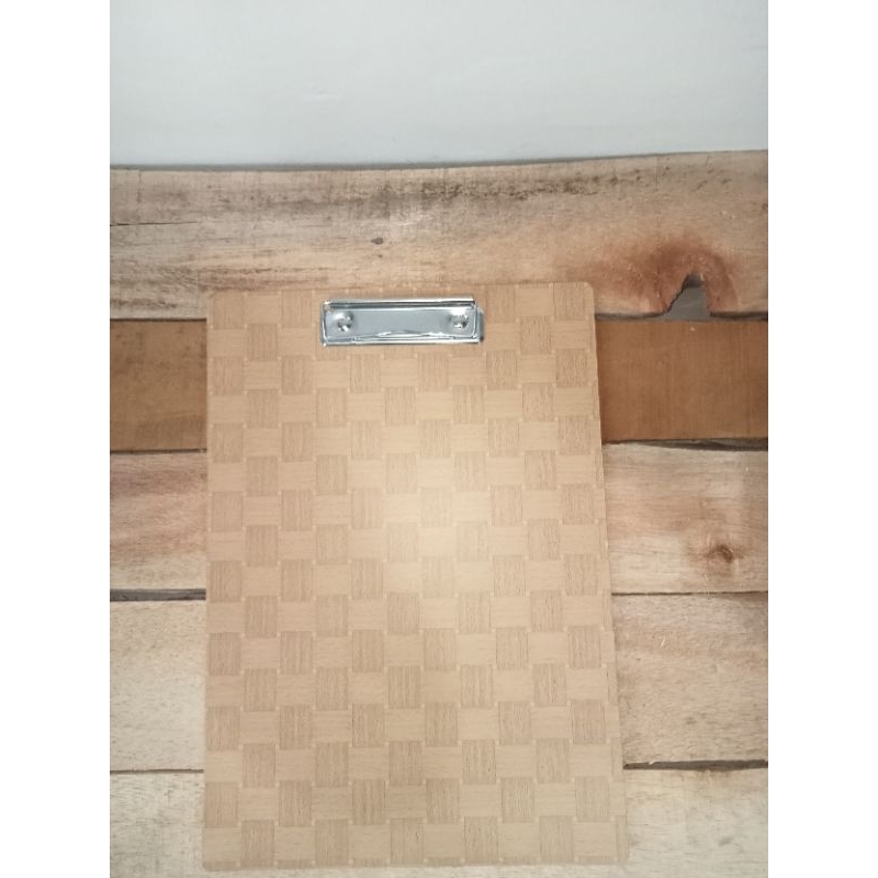 

CLIPBOARD YAMATA KAYU/PAPAN UJIAN/PAPAN ALAS