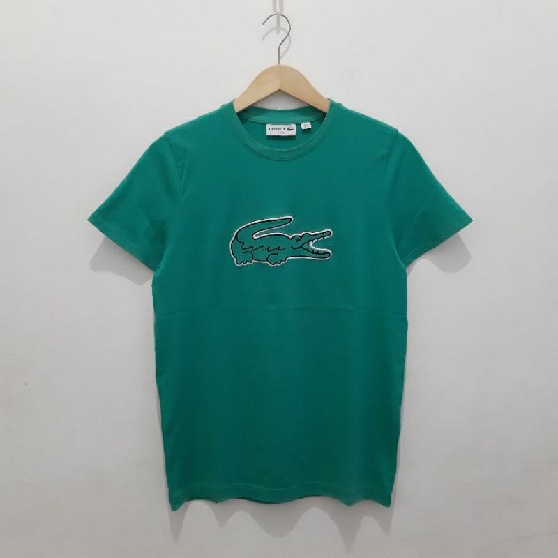 kaos lacoste big logo