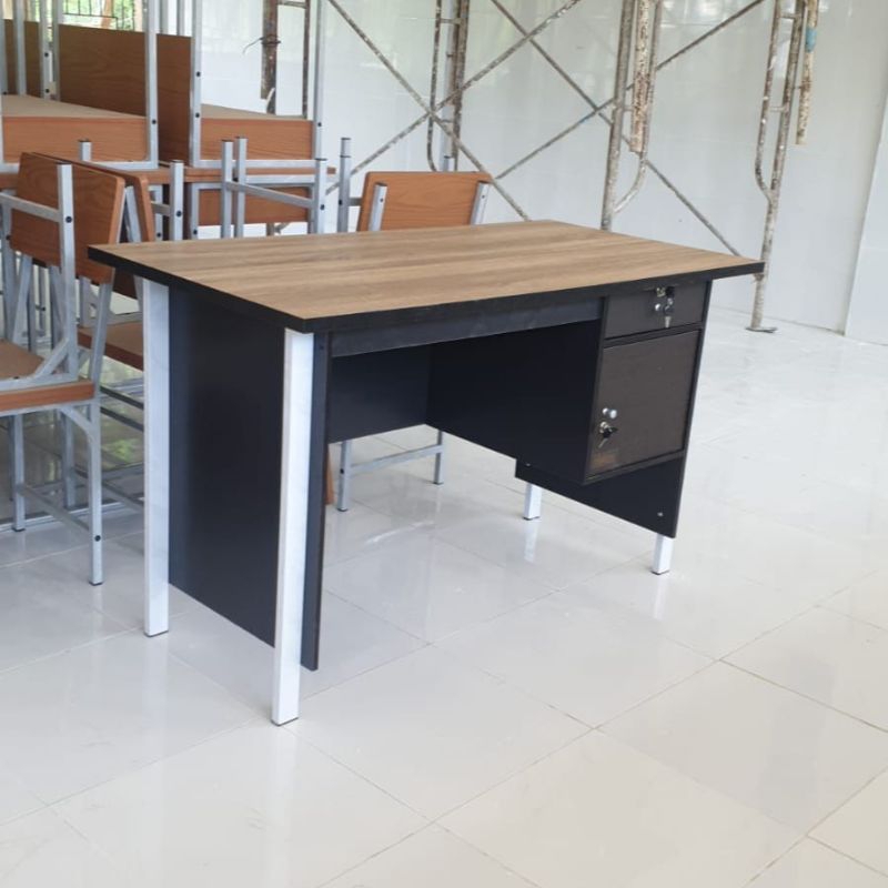 Meja Guru / Meja kantor