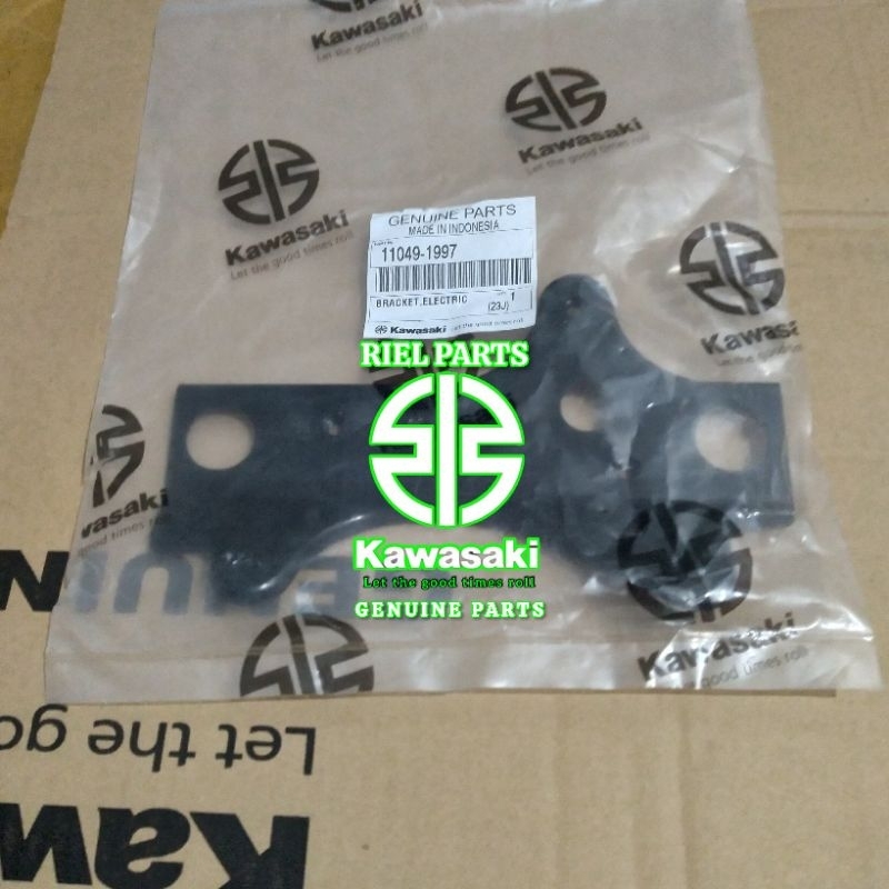 breket electric / breket dudukan cdi, kiprok, koil ninja r, ss, kips dan kissbarang ori kawasaki