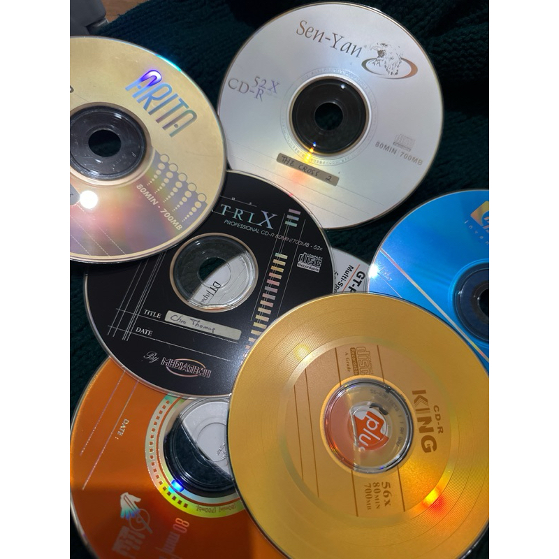 Kaset/CD/DVD Bekas Bagus