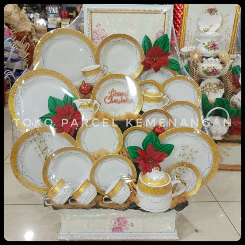 

Parcel LEBARAN - NATAL - TAHUN BARU - Imlek Keramik Fulset edisi Crystal