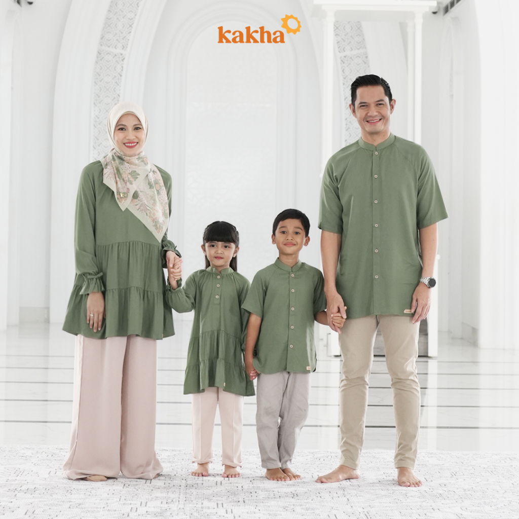 Kakha x Alyssa Soebandono - Sarimbit Keluarga Mahakam (B) / Baju couple keluarga / Sarimbit Keluarga / Baju muslim couple