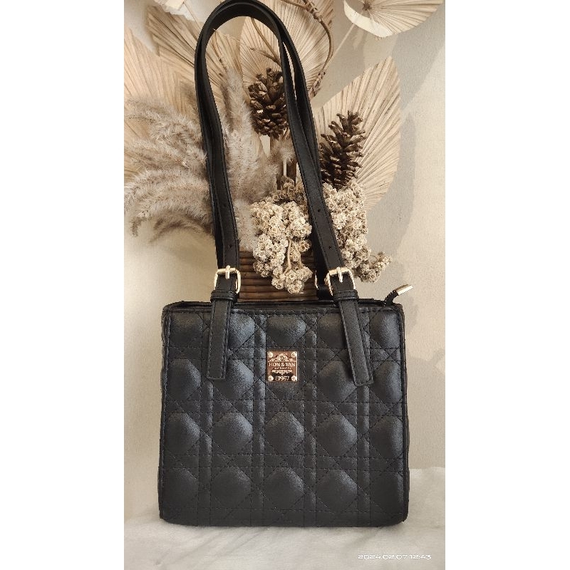 (PRELOVED) HONYAN tas honey square mini ori - blanik (