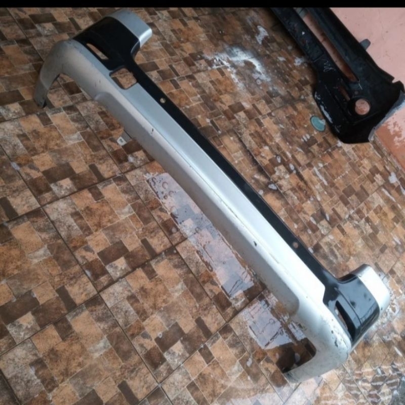 Body Kit Belakang Daihatsu Xenia R Sporty 2016