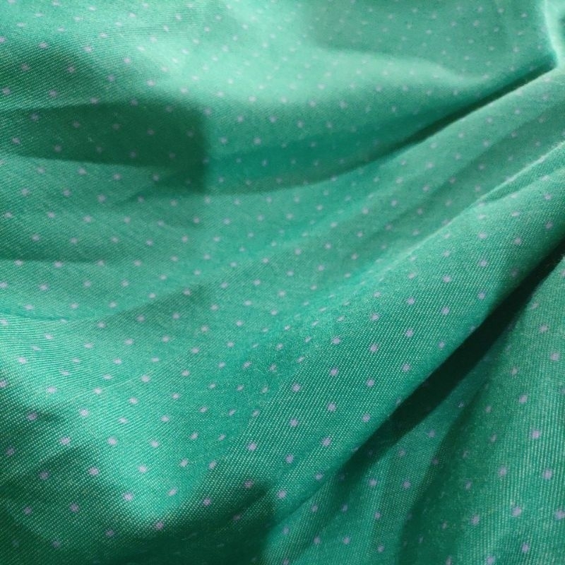 KAIN KILOAN KATUN RAYON TWILL POLKADOT TOSKA