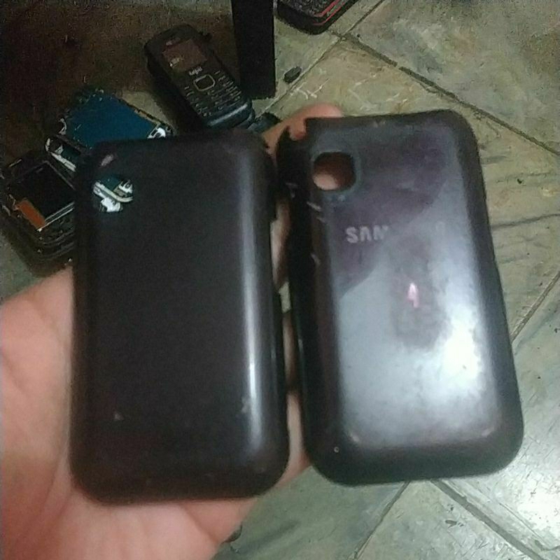 backdoor bekas samsung champ 3303