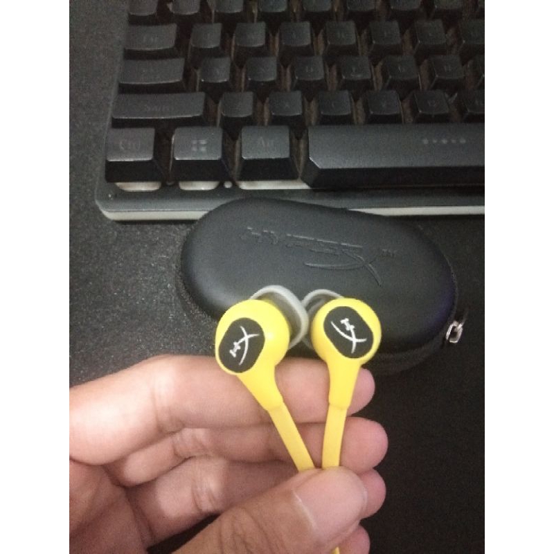 Earbuds Kingston Hyperx second bekas