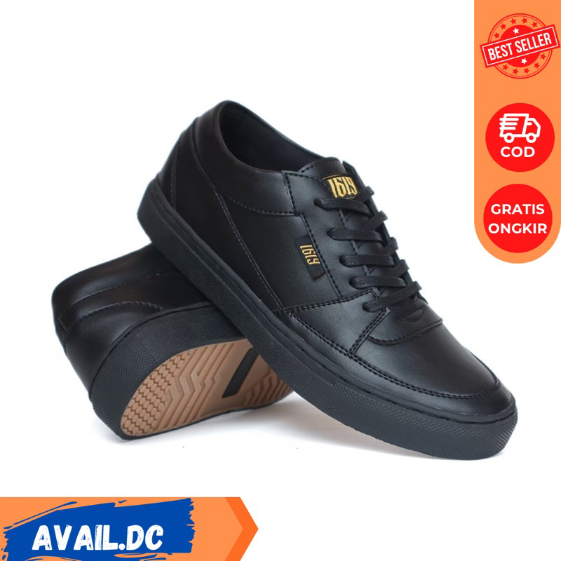 Sepatu pria kasual kerja kantor pria / sepatu pria sneakers