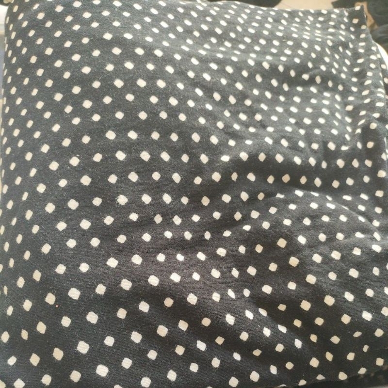 KAIN KILOAN KAOS PRINTING MOTIF POLKADOT HITAM