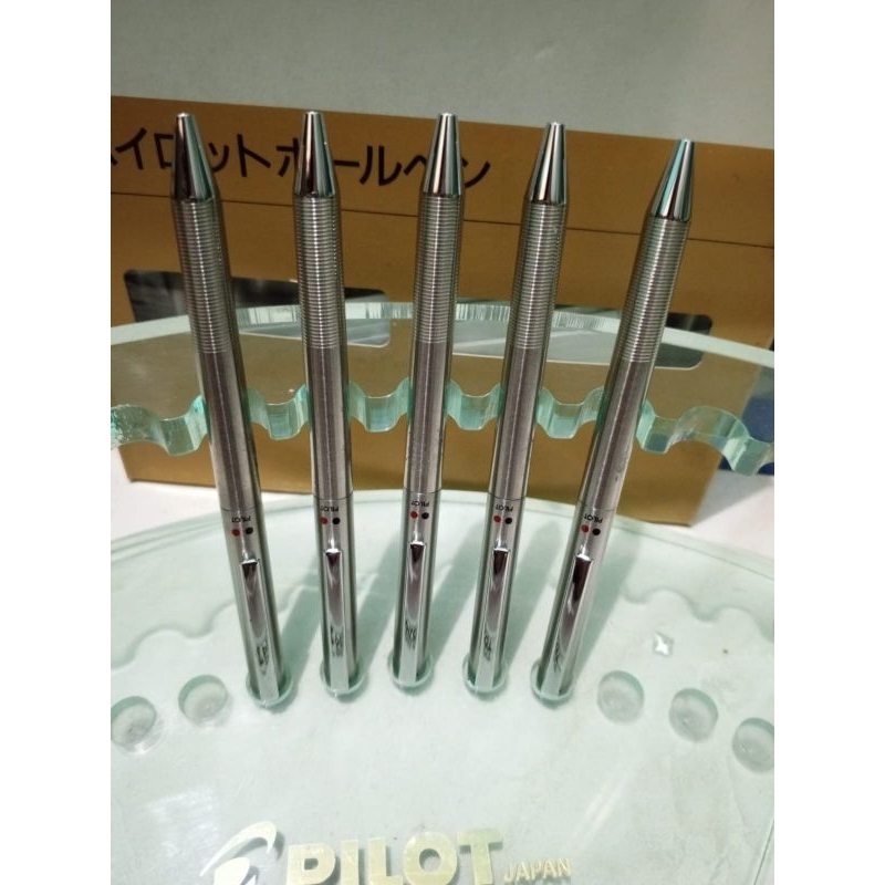 

Ballpoint pilot BKT-100S-S