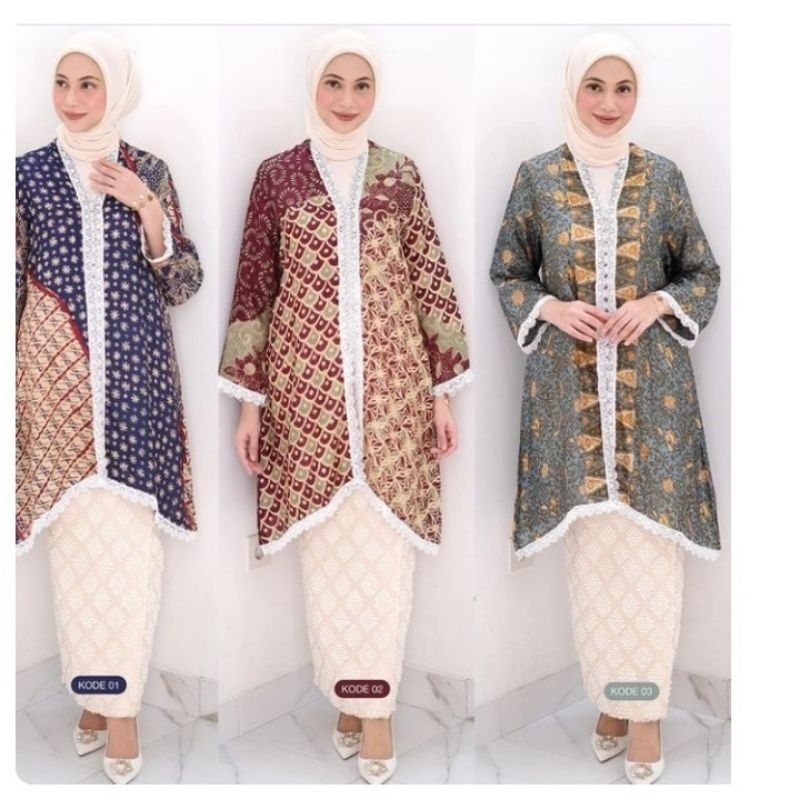 Arumi Lace by Sarah the label
