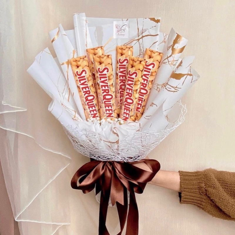 [24 Jam tanpa PO] COKELAT ROSEMAIRY - Buket Coklat Silverqueen | Hadiah Kado Ulang Tahun | Buket Wis