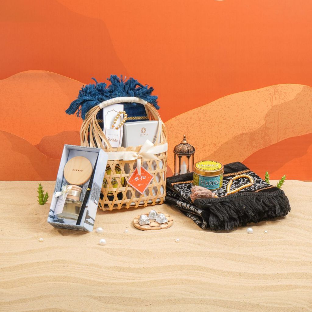 

Dekayu - Hampers Sahara | Hampers Lebaran | Parcel Haji dan Umroh