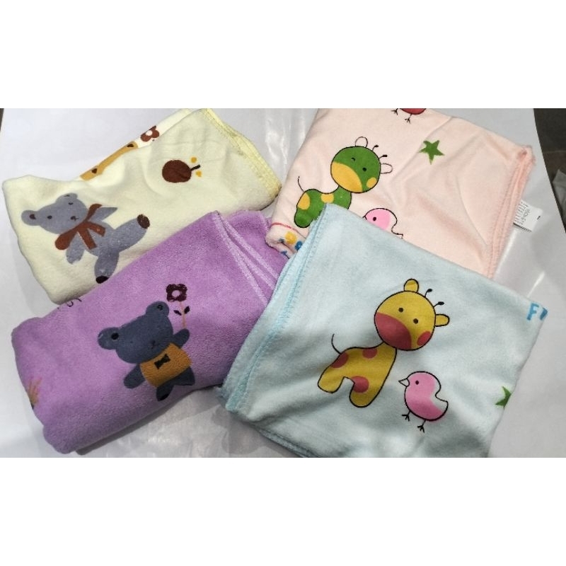 Handuk Bayi Karakter Motif Lucu Warna Pastel - Baby Bathing Towel Merk XinJuYuan Ukuran 50x100 Cm, H