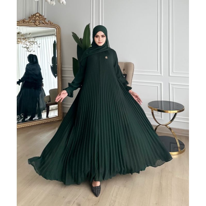 Gamis Plisket Set Pasmina by. Shella Saukia