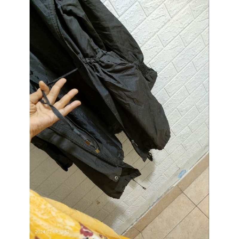 jaket unik keren mewah dijamin