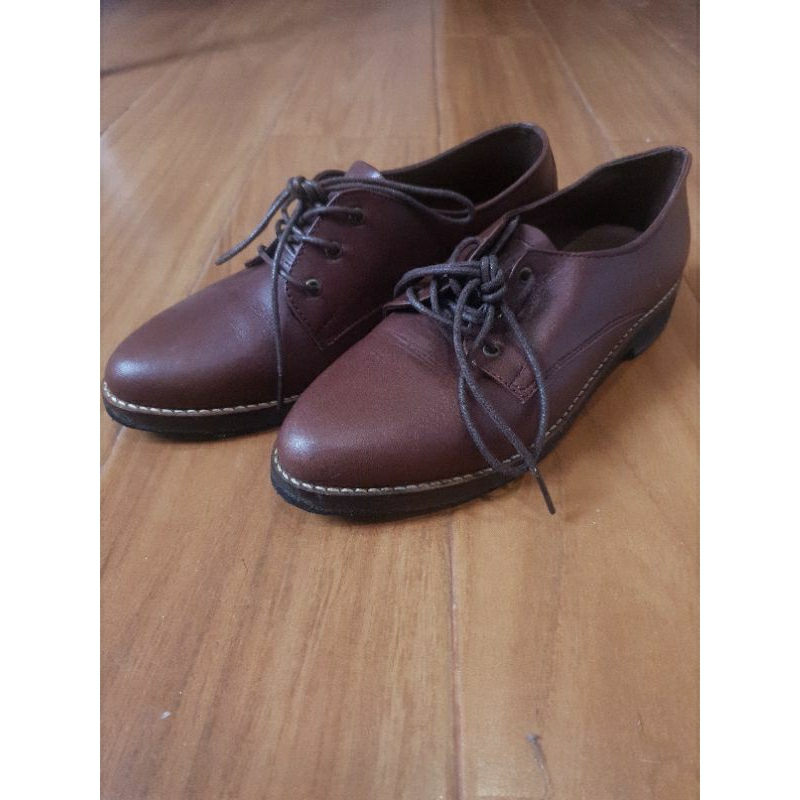 Sepatu kulit Shoeka shoes