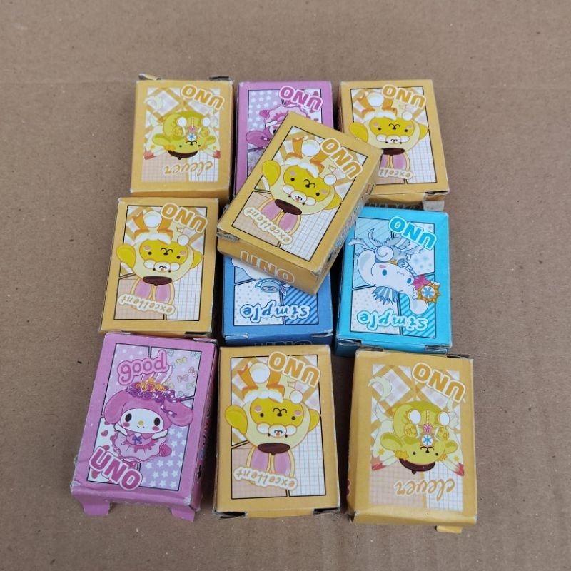 10 Pack Mainan Kartu Keluarga Kecil 3,5x5cm Gambar Sanrio And Friend Grosir