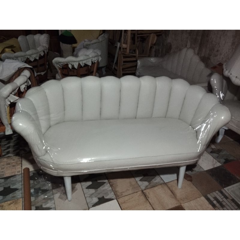 kursi pelaminan kerang single tengah