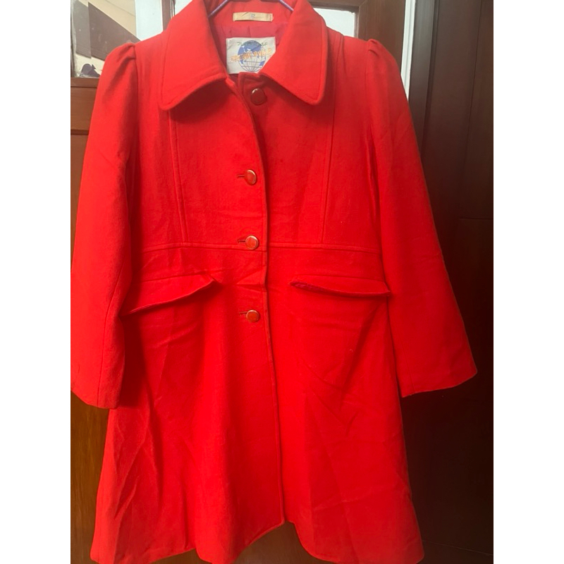 PRELOVED! Coat Merah bahan Wool