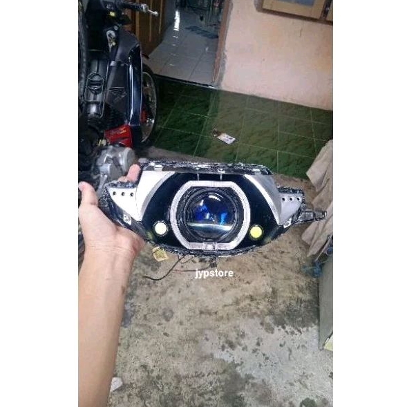 Biled Supra x 125 old lensa blue lens shourd BMW kuning non devil. isian biled  JTZ TITAN 1.1 50/60 