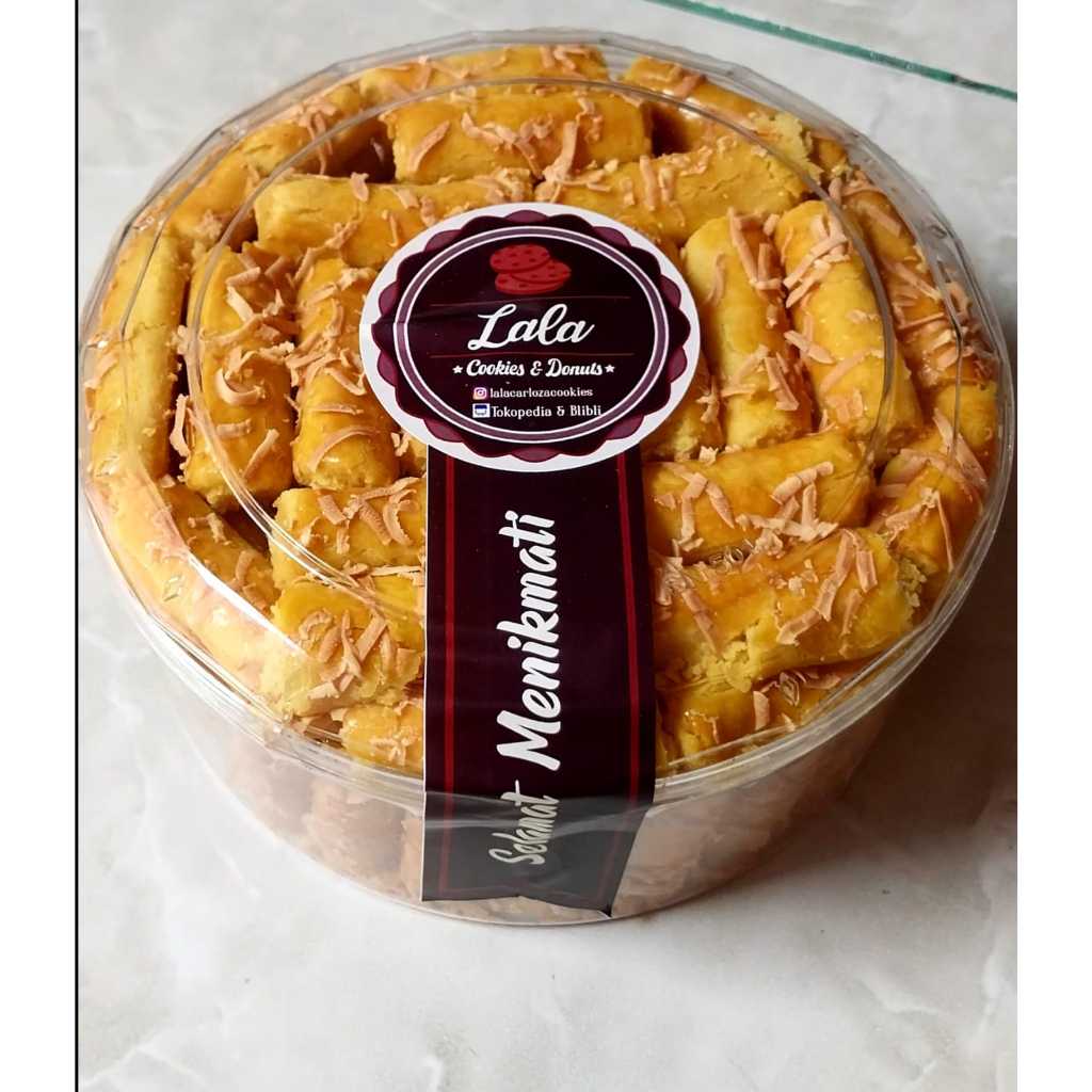 

Kue kering Kastengel Special 500 Gram