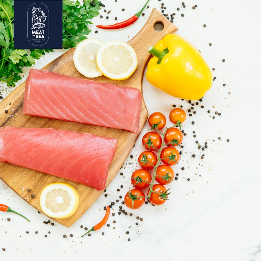 

Tuna Saku Fillet ● Export Quality ● Grade A