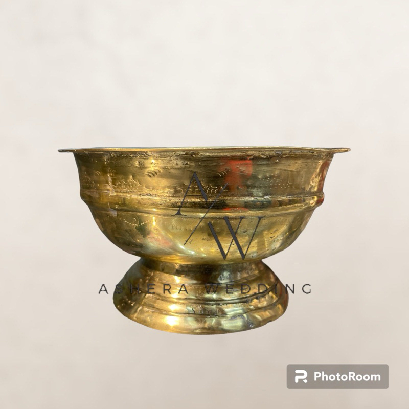 Bokor kuningan diameter 14cm/kecil