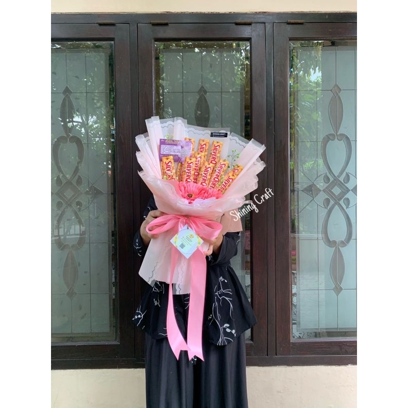 

Magic Bouquet Snack Full Coklat Silverqueen Murah Meriah